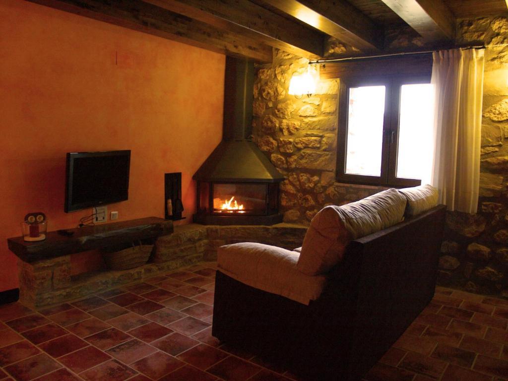 Font D'En Torres Solo Adultos Guest House Morella Room photo